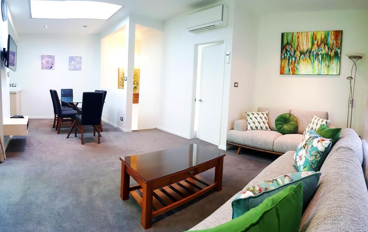 St James Apartments Queenstown Ngoại thất bức ảnh