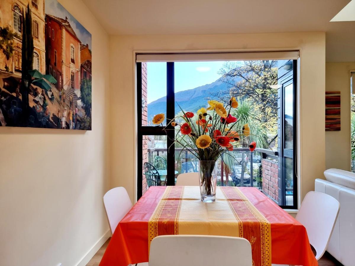 St James Apartments Queenstown Ngoại thất bức ảnh