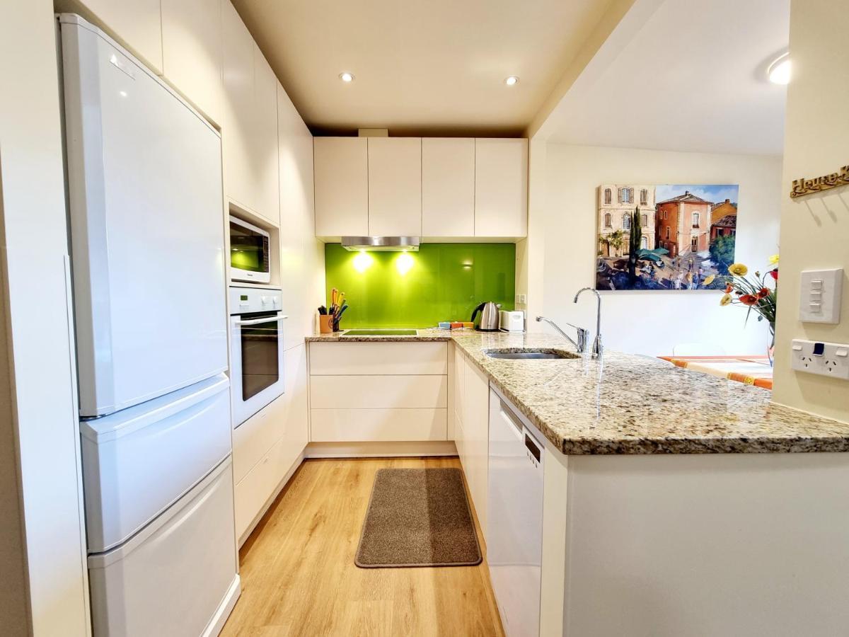 St James Apartments Queenstown Ngoại thất bức ảnh