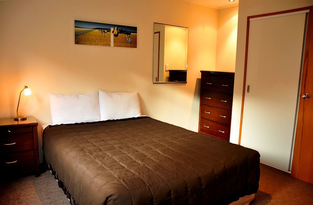 St James Apartments Queenstown Ngoại thất bức ảnh