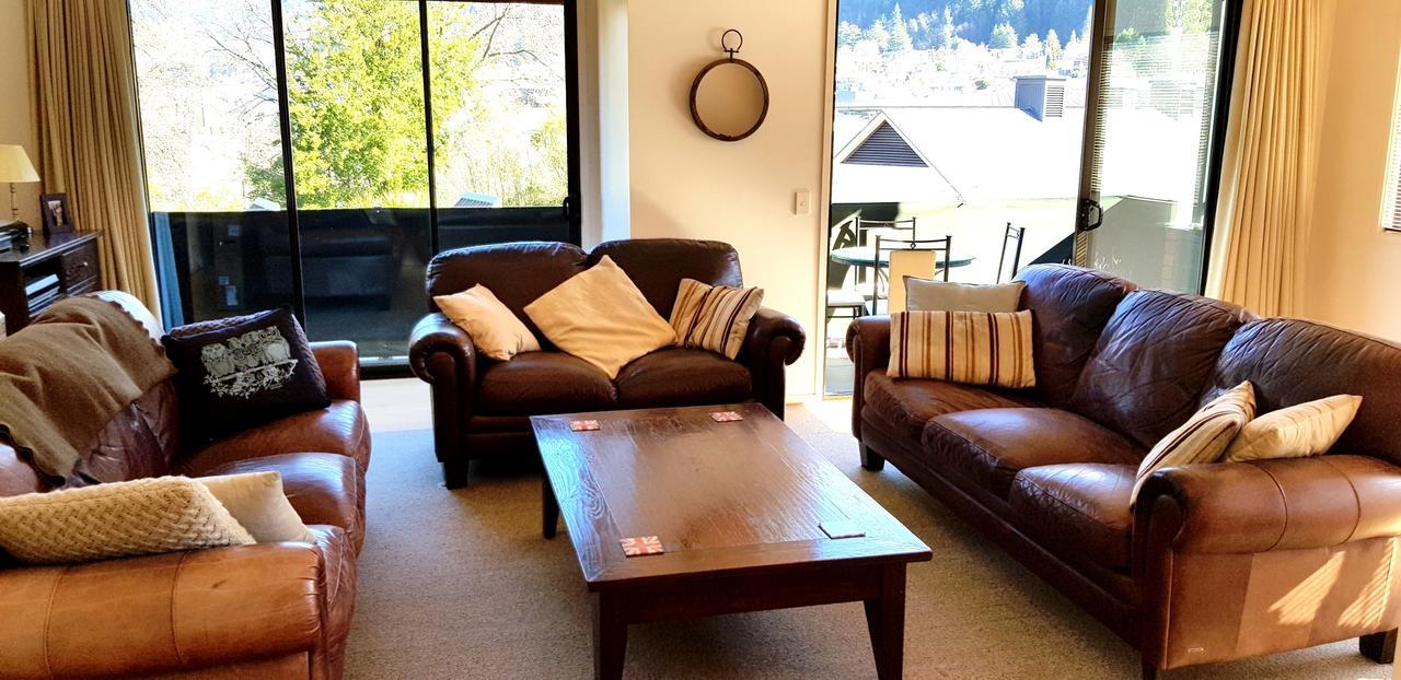 St James Apartments Queenstown Ngoại thất bức ảnh